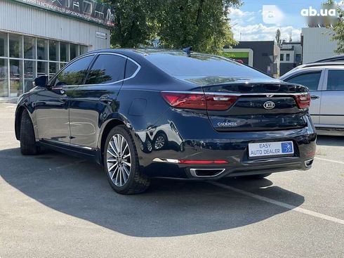 Kia Cadenza 2017 - фото 7