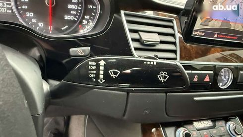 Audi A8 2017 - фото 28
