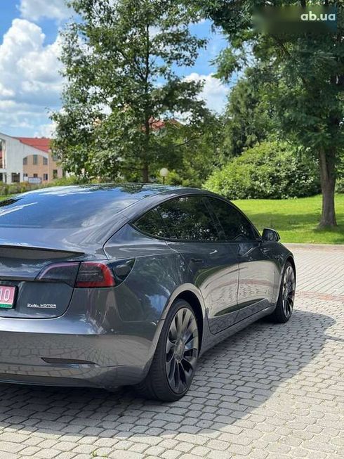 Tesla Model 3 2023 - фото 4