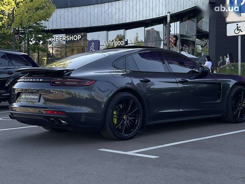 Porsche Panamera 2018 - фото 13