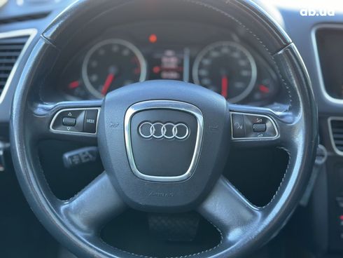 Audi Q5 2010 серый - фото 15