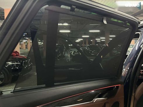 BMW X5 2018 - фото 23