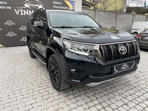 Toyota Land Cruiser Prado 2021 - фото 9