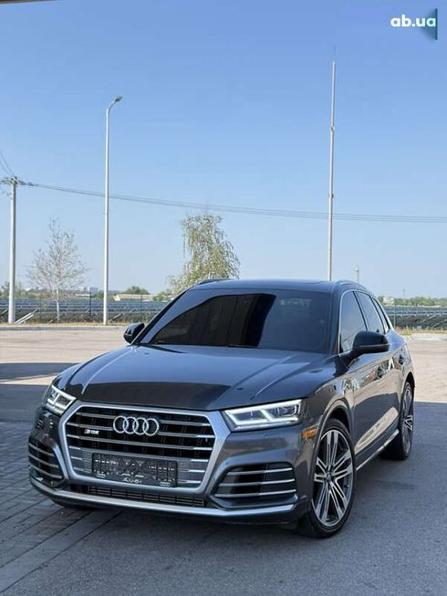 Audi SQ5 2018 - фото 3