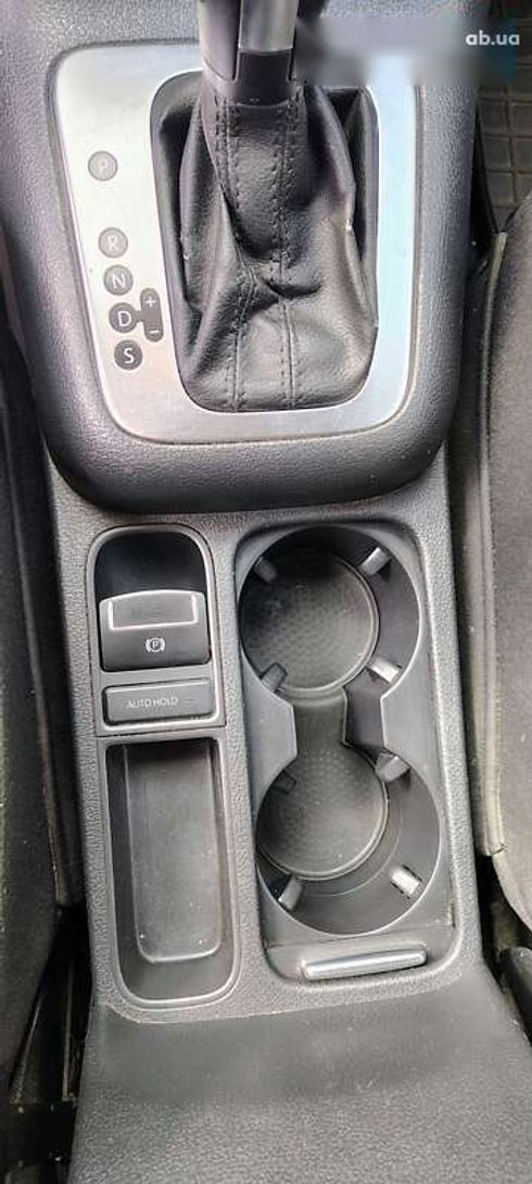 Volkswagen Tiguan 2010 - фото 20