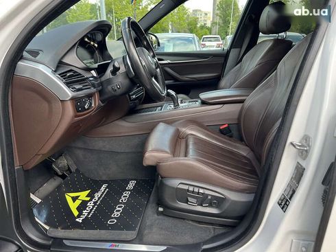 BMW X5 2018 - фото 24