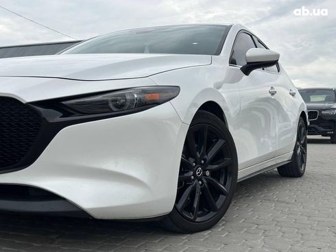 Mazda 3 2019 белый - фото 3