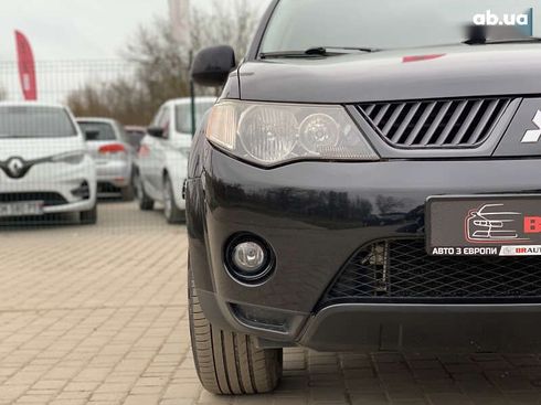 Mitsubishi Outlander XL 2009 - фото 9