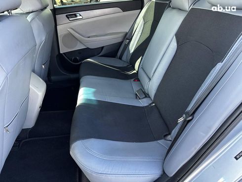 Hyundai Sonata 2015 серый - фото 23