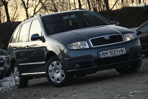 Skoda Fabia 2005 - фото 2