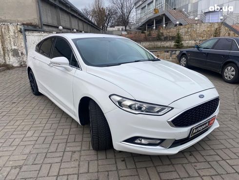 Ford Fusion 2017 белый - фото 7