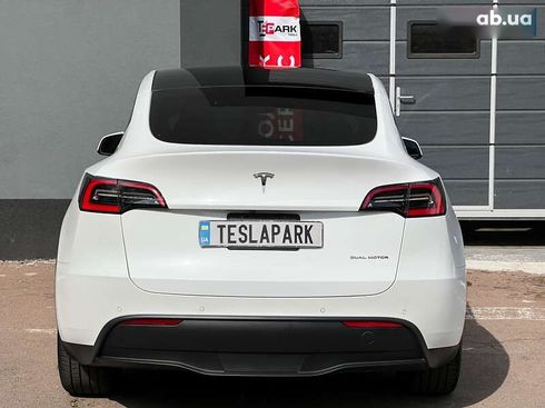 Tesla Model Y 2020 - фото 9