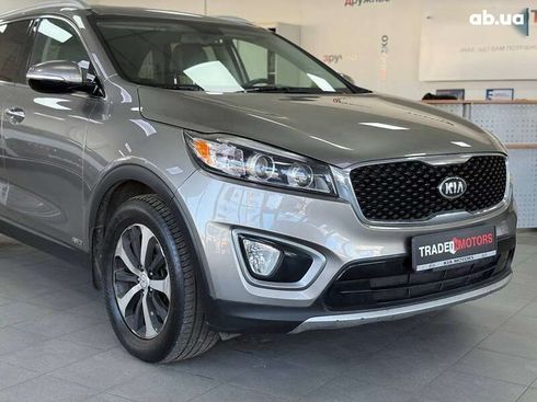 Kia Sorento 2015 - фото 2