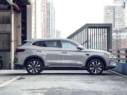 BYD Song Plus 2025 - фото 4