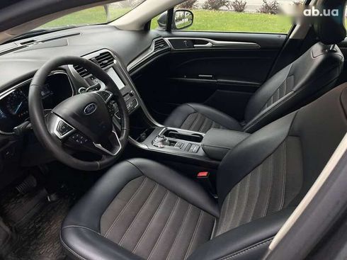 Ford Fusion 2017 - фото 11
