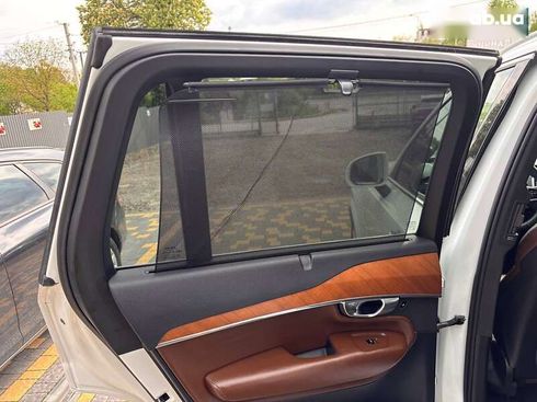 Volvo XC90 2018 - фото 21