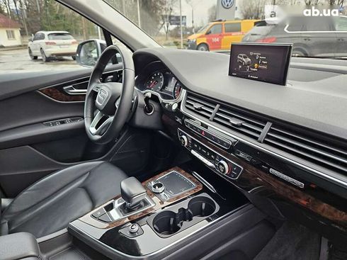 Audi Q7 2018 - фото 28
