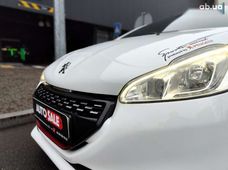 Купити Peugeot 208 бу в Україні - купити на Автобазарі