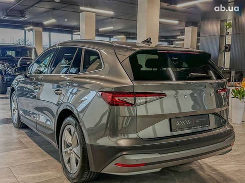 Skoda Enyaq 2022 - фото 9
