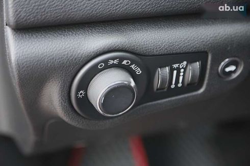 Chrysler 200 2015 - фото 17