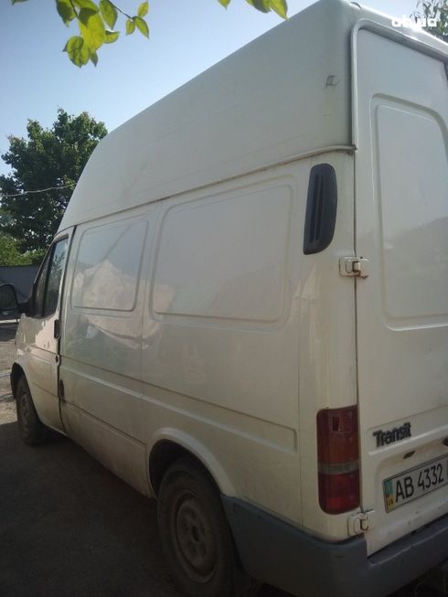 Ford Transit 2000 белый - фото 2