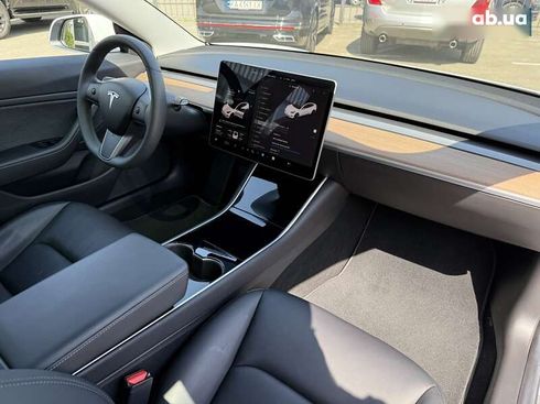 Tesla Model 3 2019 - фото 21