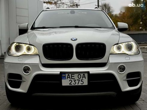 BMW X5 2013 - фото 9