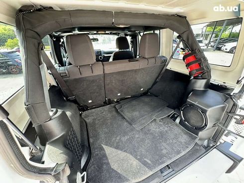Jeep Wrangler 2013 - фото 29