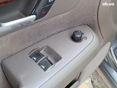 Audi A4 2005 серый - фото 22