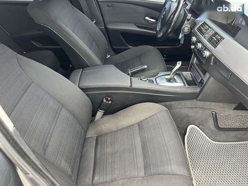 BMW 5 серия 2009 - фото 18
