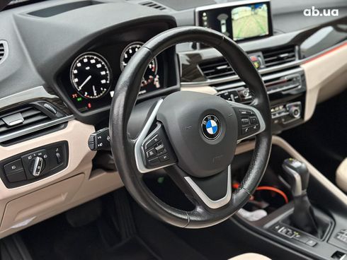 BMW X1 2018 серый - фото 4