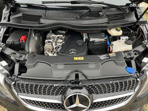 Mercedes-Benz V-Класс 2023 - фото 32