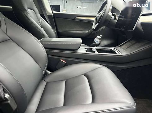 Tesla Model Y 2023 - фото 15