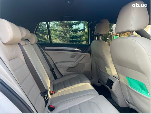 Volkswagen e-Golf 2018 белый - фото 84