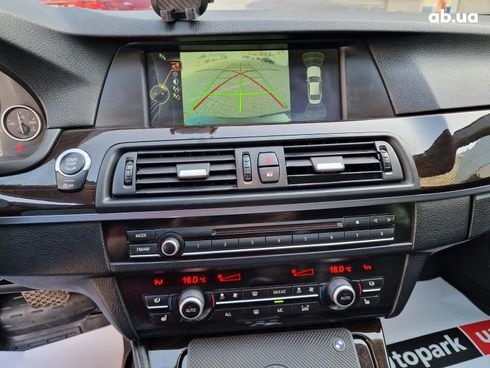 BMW 5 серия 2013 черный - фото 38