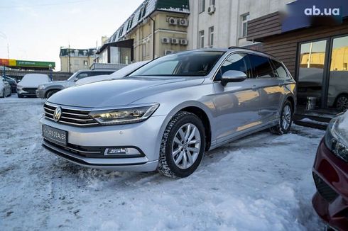 Volkswagen Passat 2018 - фото 9