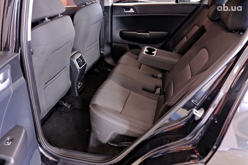 Kia Sportage 2021 черный - фото 8