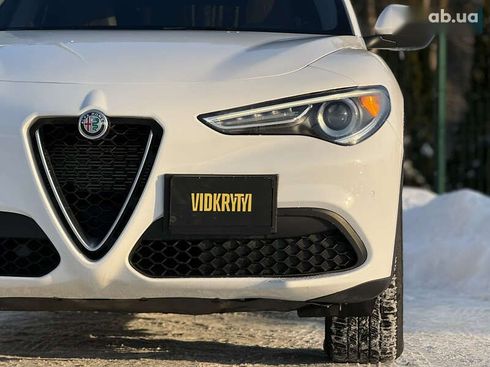 Alfa Romeo Stelvio 2020 - фото 8