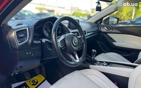 Mazda 3 2017 - фото 10