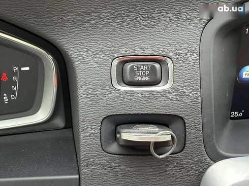 Volvo S60 2015 - фото 17