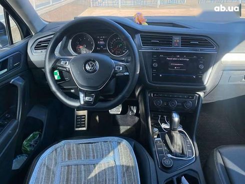 Volkswagen Tiguan 2021 - фото 21