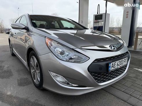 Hyundai Sonata 2013 - фото 3