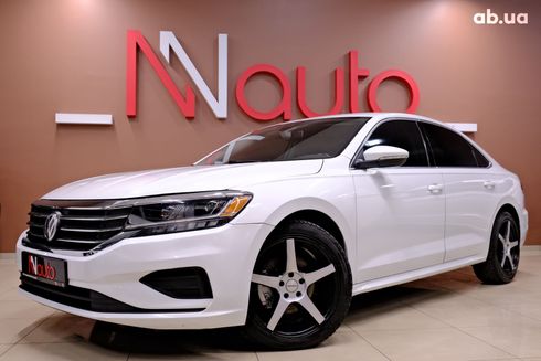 Volkswagen Passat 2020 белый - фото 2