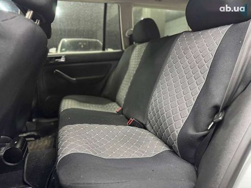 Volkswagen Golf 2003 - фото 11