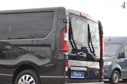 Renault Trafic 2020 - фото 10
