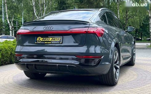 Audi SQ8 e-tron 2023 - фото 7