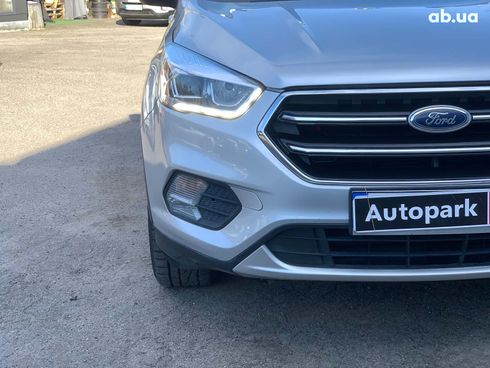 Ford Escape 2017 серый - фото 12
