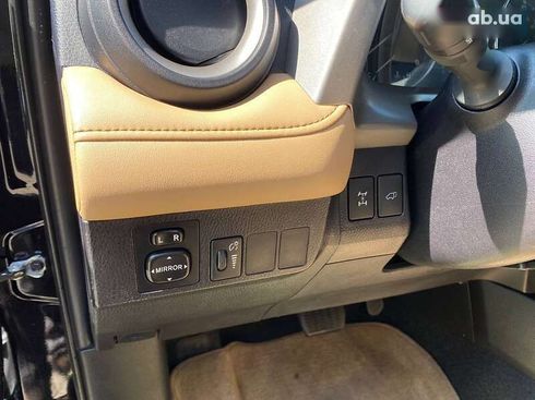 Toyota RAV4 2016 - фото 13