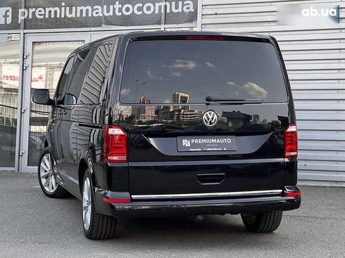Volkswagen Multivan 2016 - фото 8