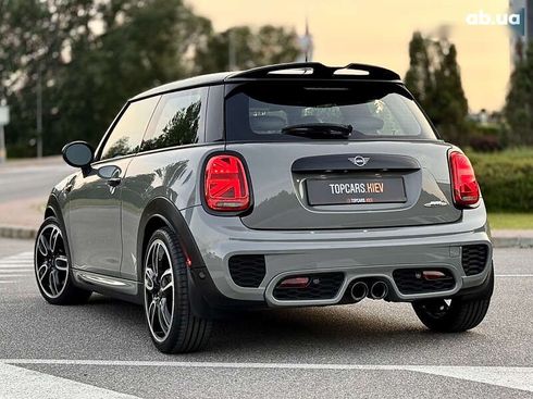 MINI Hatch 2018 - фото 12